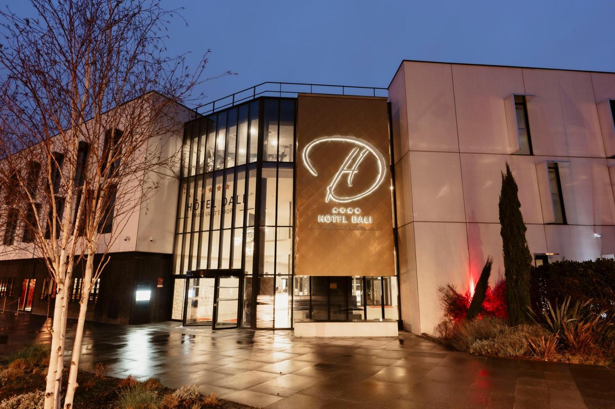 Hotel Dali Val D'Europe Шантлуп-ан-Бри Экстерьер фото